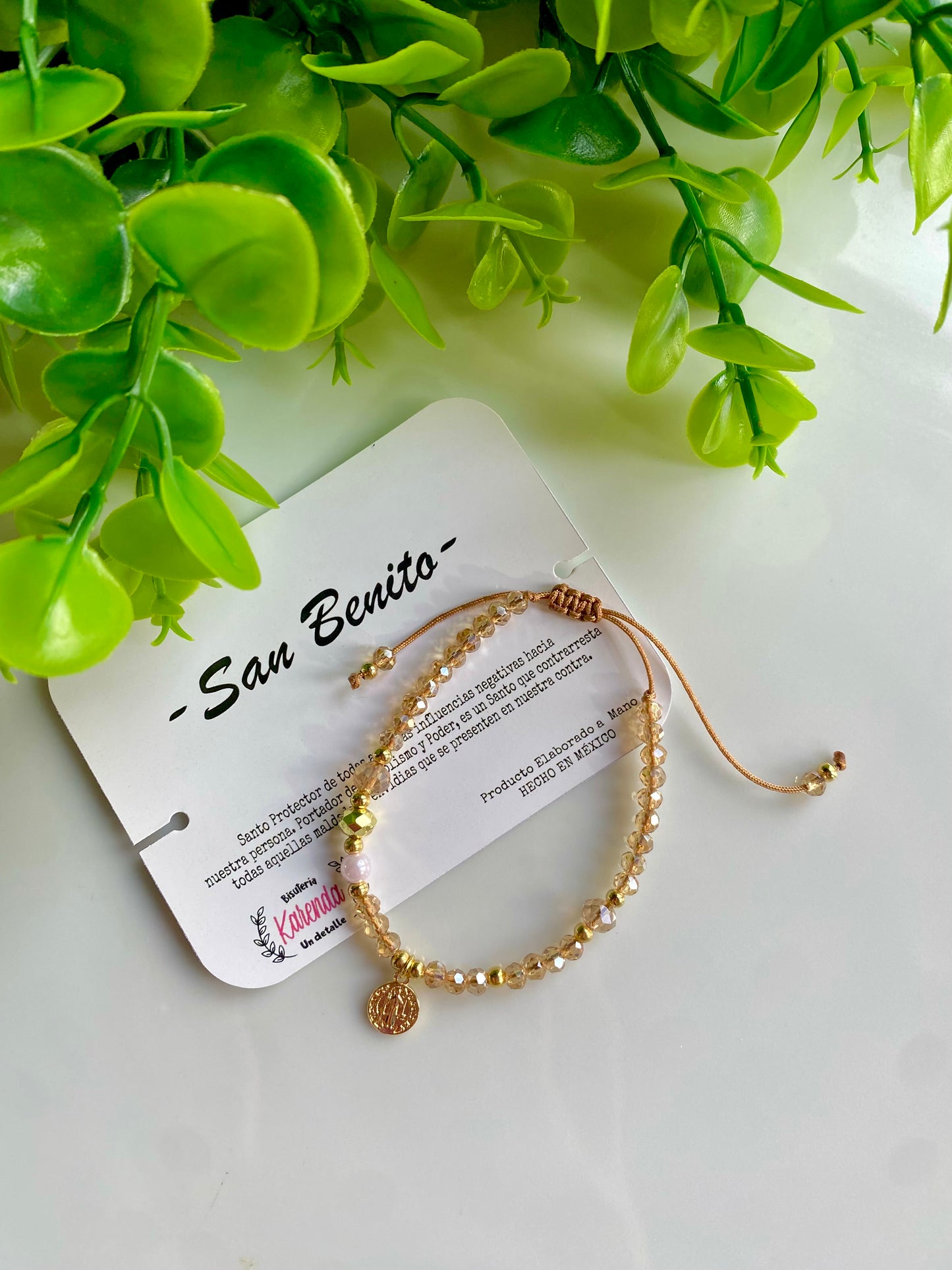 KD090767- Pulsera de San Benito con Cristales