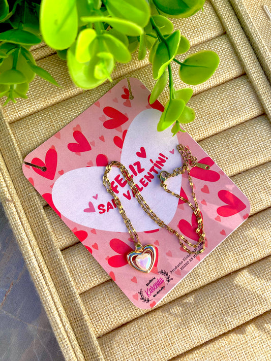 KD050818- Collar de Corazón con Piedra Tornasol