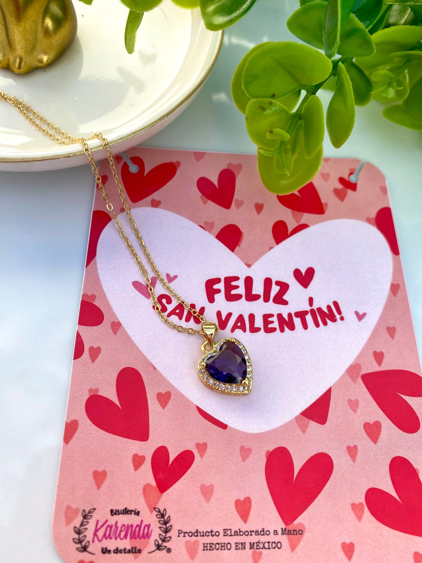 KD050823- Collar de cadena con Dije Corazón Cristales