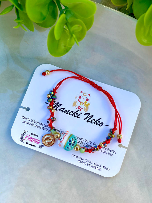 KD090808- Pulsera Maneki Neko con Dije Yin Yang