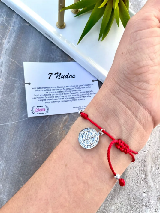 KD090737- Pulsera de 7 Nudos con Dije de San Benito Grande