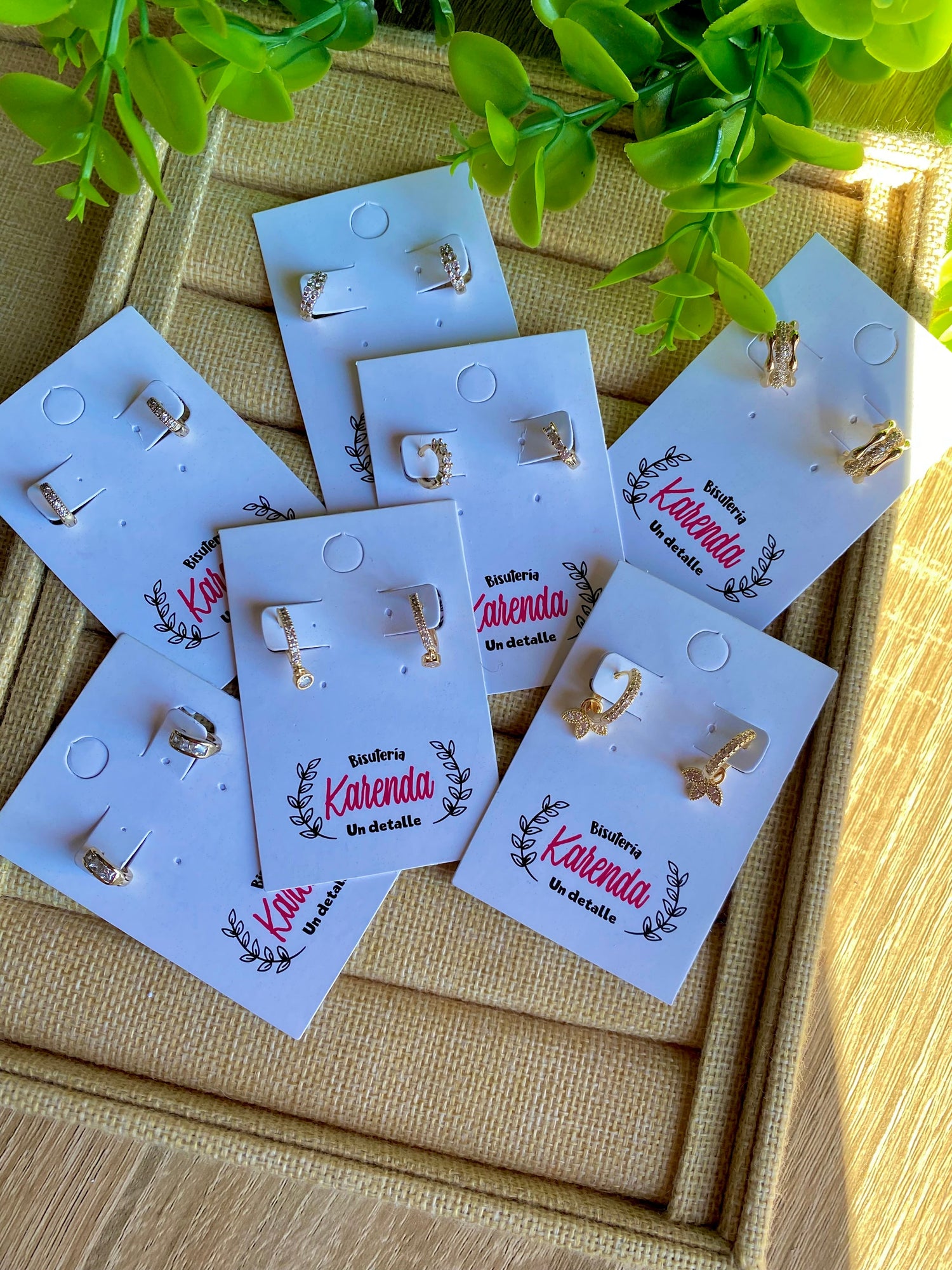 Aretes Huggies