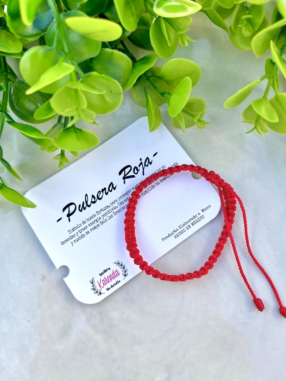 KD090095-Pulsera Roja Amuleto con Tejido Macramé