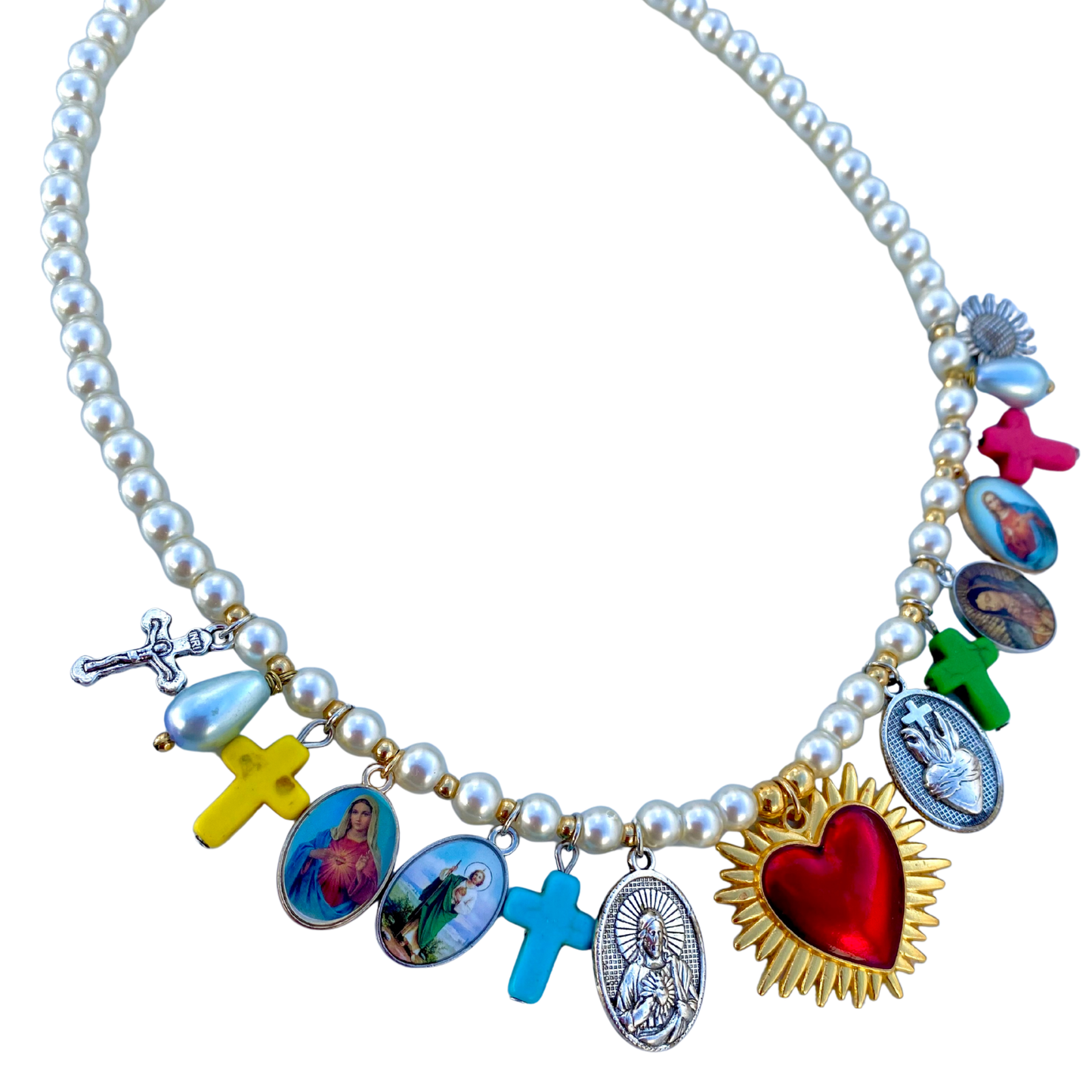 KD050843- Collar Celestial de Perla con  Multi dijes Religiosos