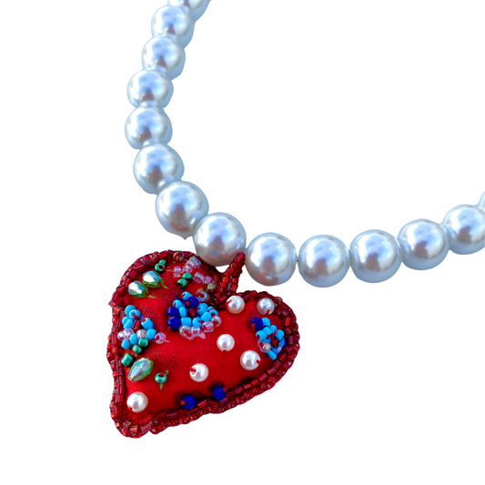 KD050840- Collar Maxi Corazón Bordado