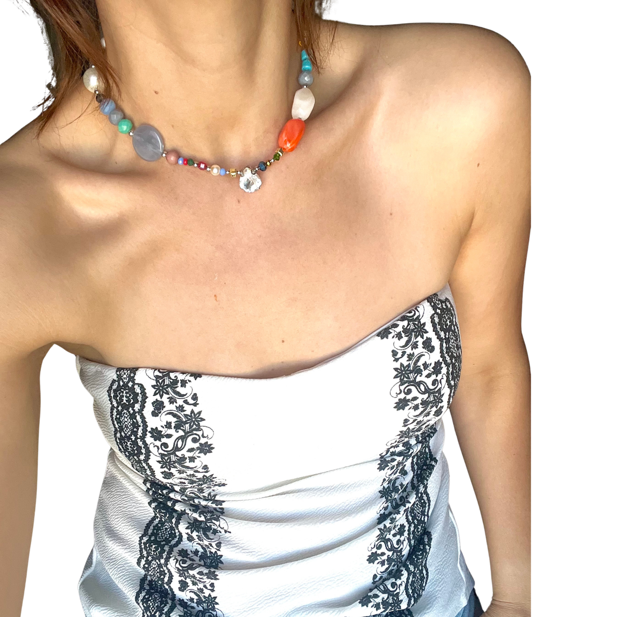 KD050859-Collar Multi Cuentas de Diferentes Texturas y Materiales con Dije Cristal