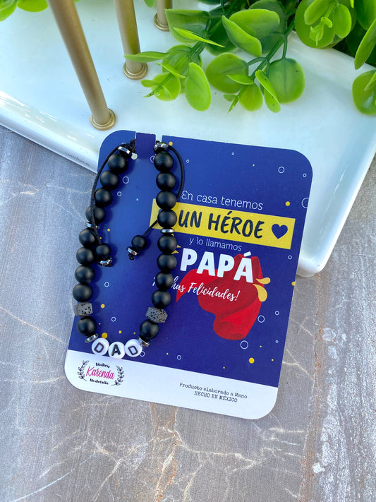 KD090752- Pulsera de Papa con Letras DAD de cuentas Ónix Grandes