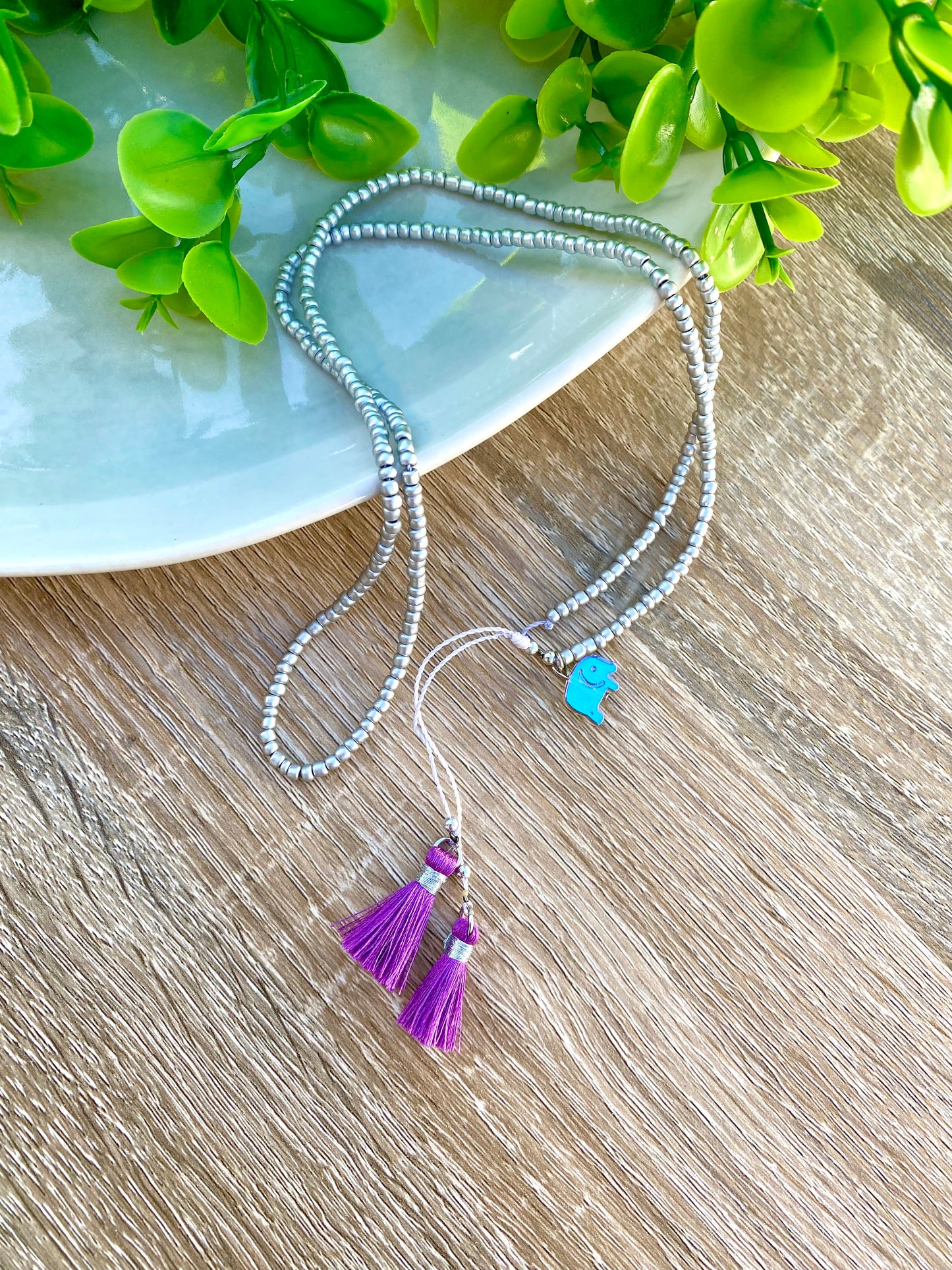 KD050796-9- Collar/Pulsera de Chaquira con Borlas