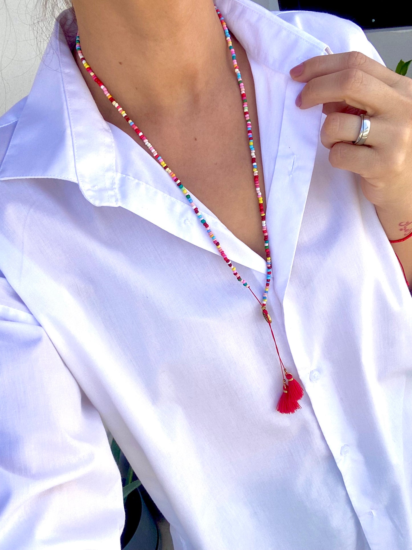 KD050796-9- Collar/Pulsera de Chaquira con Borlas