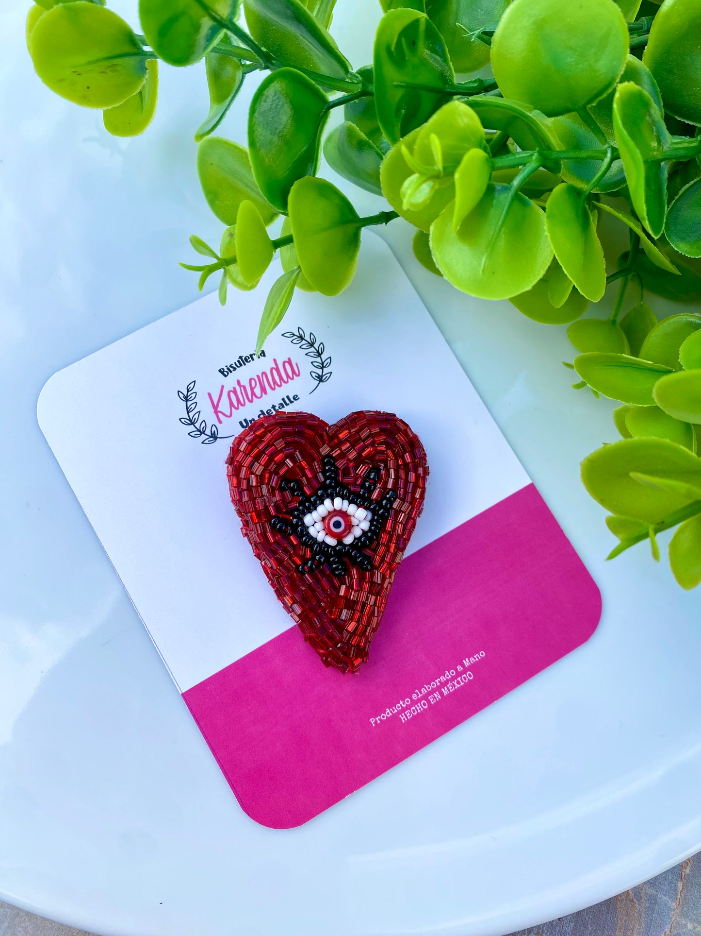 KD210019- Broche Corazón Ojo Turco Bordado