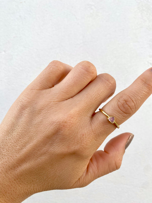 KD020129- Anillo Ajustable con forma de Corazón y Zirconia