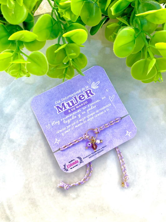 KD090801- Pulsera Aro con Dijes y Tarjeta con tema Día de la Mujer.