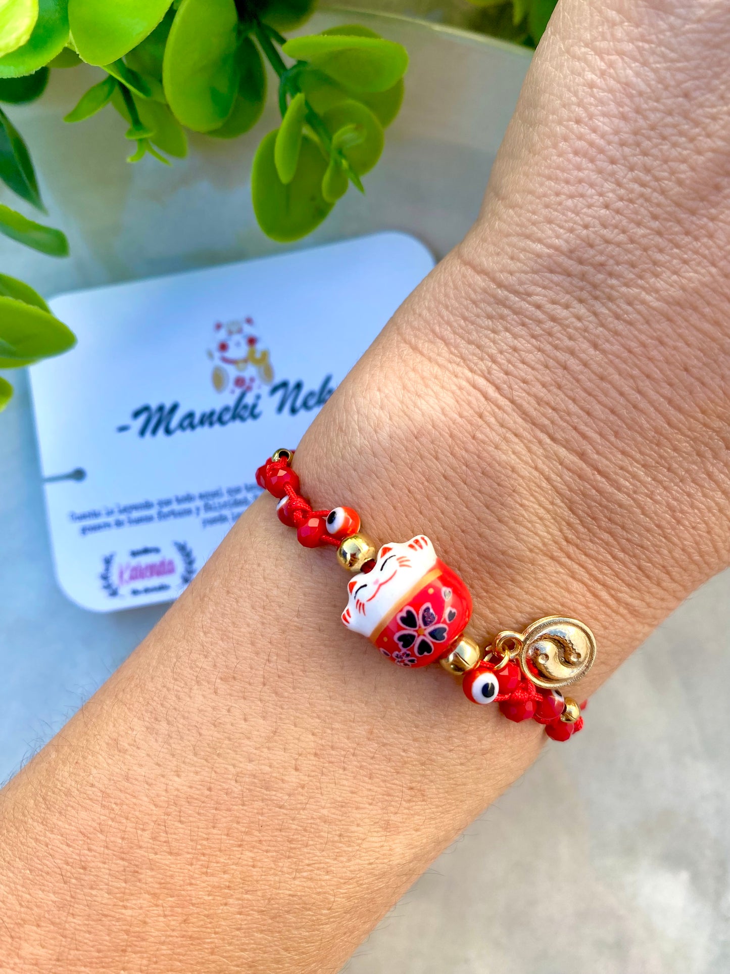 KD090808- Pulsera Maneki Neko con Dije Yin Yang