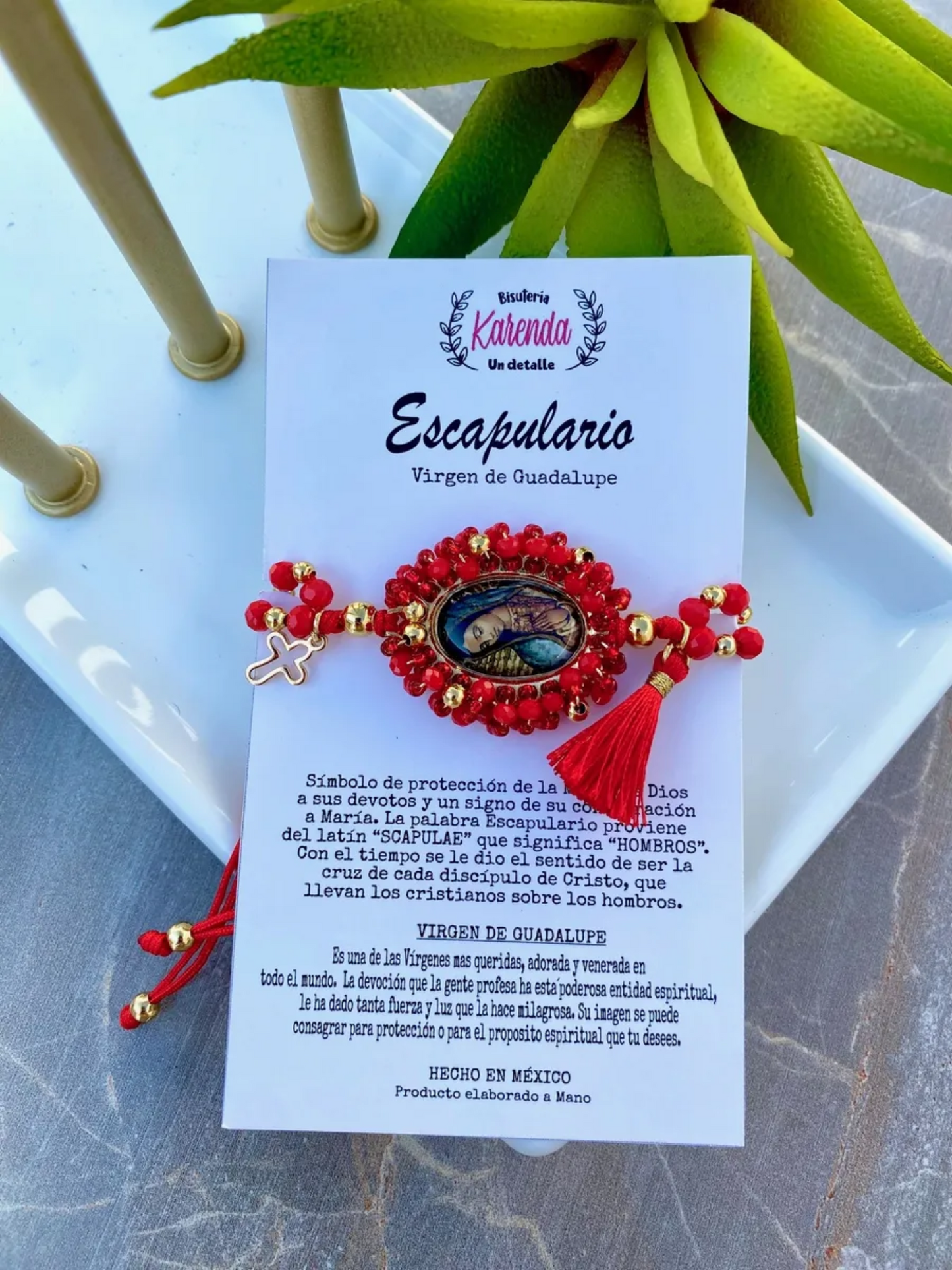 KD230026- Pulsera Medalla de la Virgen de Gpe con Cristales y Chaquira