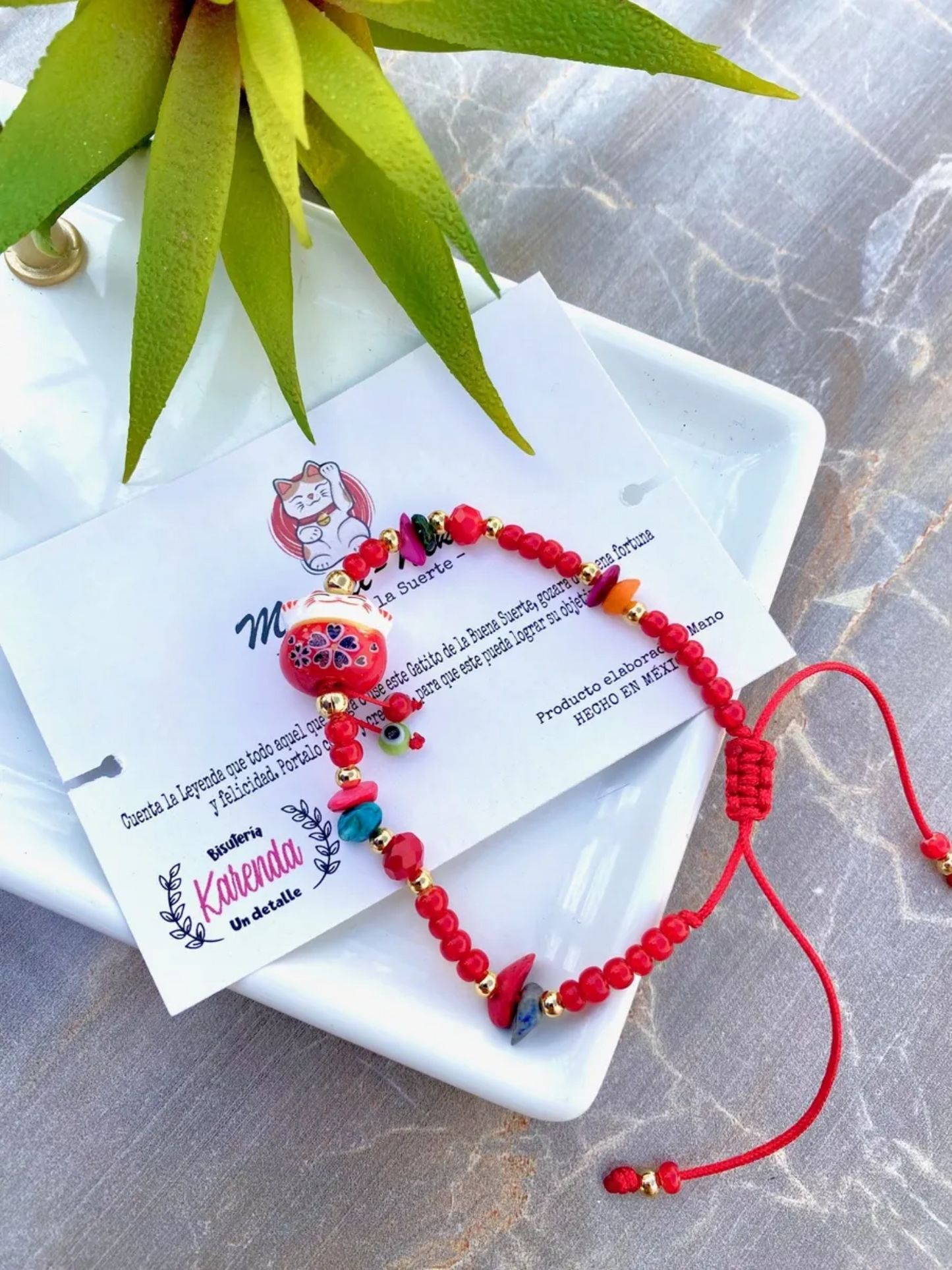 KD090696- Pulsera de Maneki Neko con Chaquiron y Chip de Piedra Natural