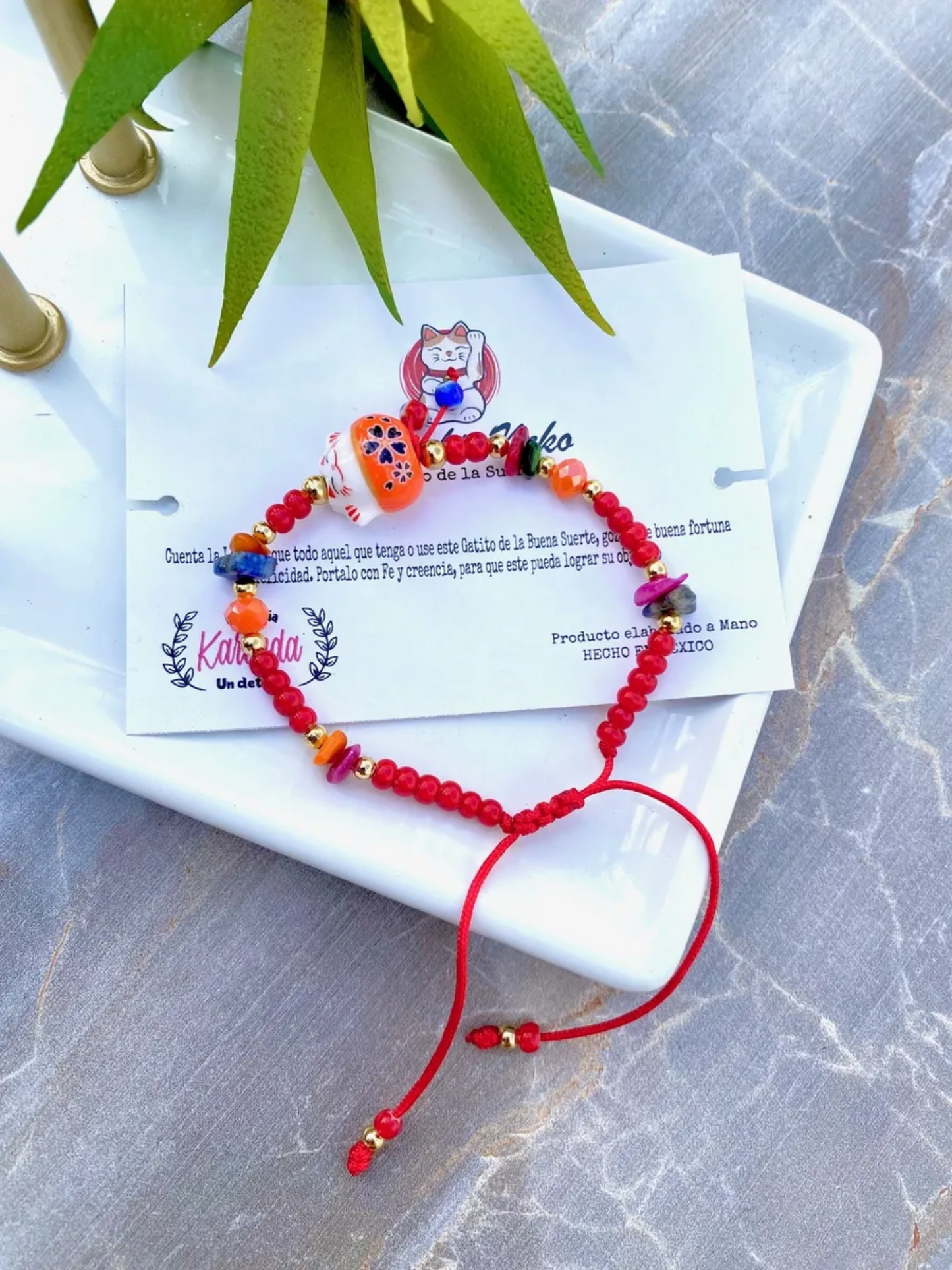 KD090696- Pulsera de Maneki Neko con Chaquiron y Chip de Piedra Natural