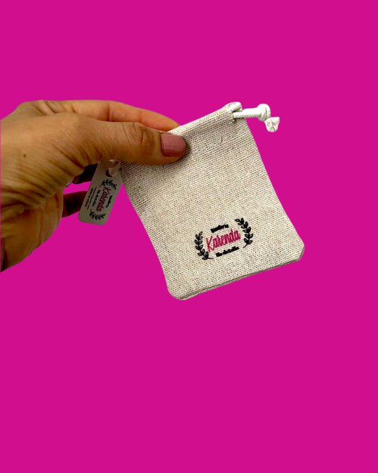 KD170038B- Bolsita de Manta para resguardo de Accesorios