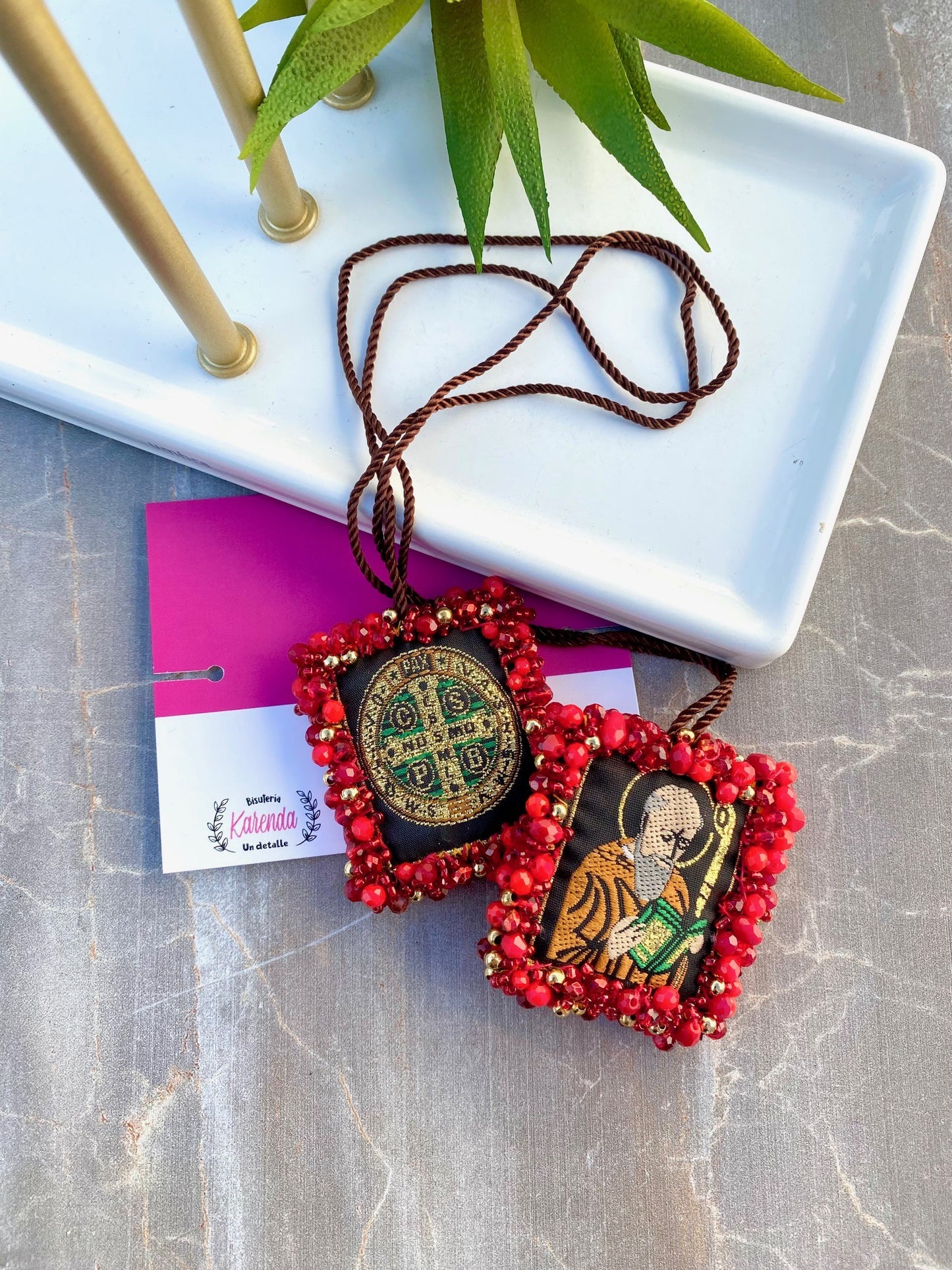 KD230031CR- Escapulario Extra Grande para Carro Personalizado con Fotografía & San Benito