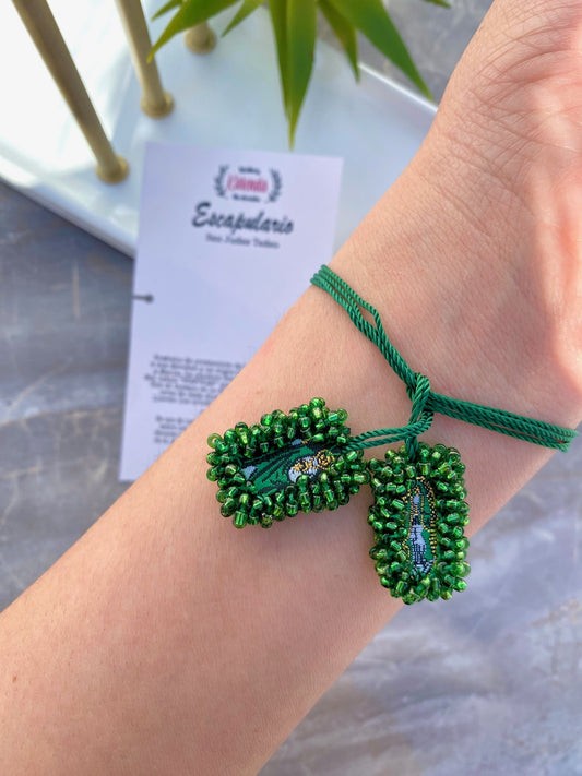 KD090108- Escapulario Mini de San Judas Tadeo Bordado con Chaquira Verde